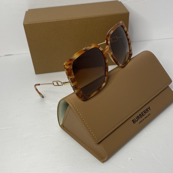 New - Burberry BE4332 Luna Sunglass Oversize Acetate Marble Brown Gradient Len… - Picture 8 of 12